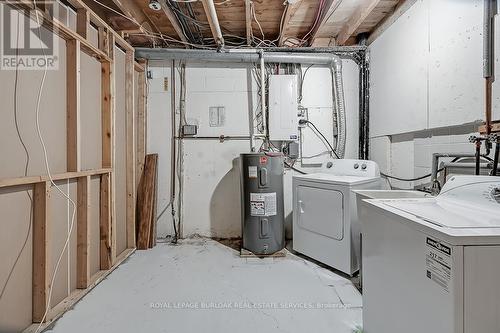 1427 Ester Drive, Burlington, ON - Indoor Photo Showing Laundry Room