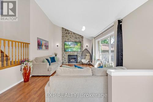 52 Hillgarden Drive, Hamilton, ON - Indoor Photo Showing Living Room With Fireplace