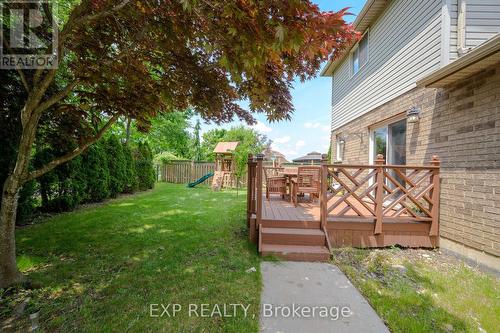 52 Hillgarden Drive, Hamilton, ON - Outdoor