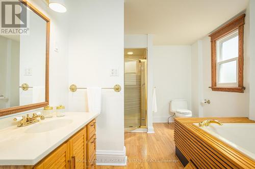 489 Aberdeen Avenue, Hamilton, ON - Indoor Photo Showing Bathroom