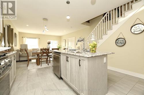 869 Burwell Road, Fort Erie, ON - Indoor Photo Showing Kitchen With Upgraded Kitchen