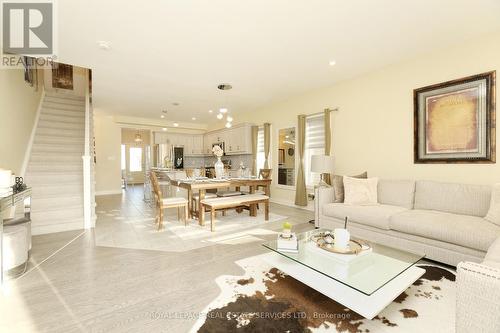 869 Burwell Road, Fort Erie, ON - Indoor Photo Showing Living Room