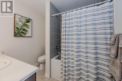 3 - 455 Guelph Avenue, Cambridge, ON - Indoor Photo Showing Bathroom