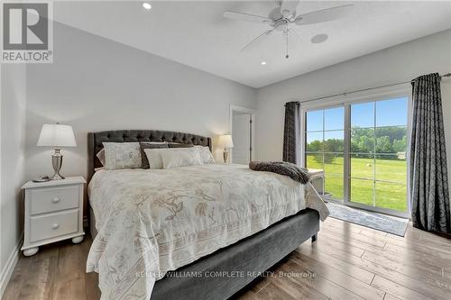 285794 Airport Road, Norwich, ON - Indoor Photo Showing Bedroom