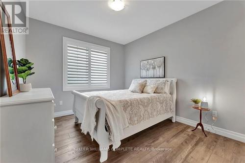 285794 Airport Road, Norwich, ON - Indoor Photo Showing Bedroom