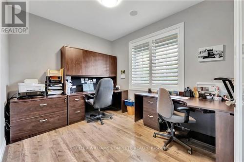 285794 Airport Road, Norwich, ON - Indoor Photo Showing Office