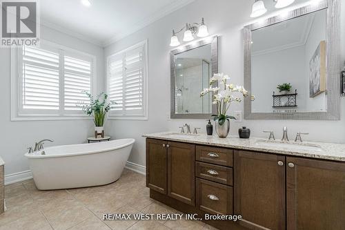 47 Bayshore Boulevard, Barrie (Bayshore), ON - Indoor Photo Showing Bathroom