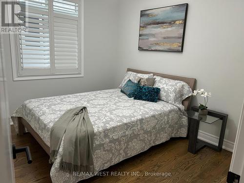 47 Bayshore Boulevard, Barrie (Bayshore), ON - Indoor Photo Showing Bedroom