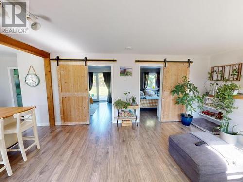 4589 Joyce Ave, Powell River, BC - Indoor