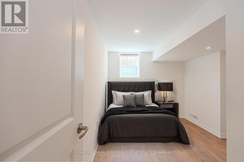 159 Franklin Trail, Barrie, ON - Indoor Photo Showing Bedroom