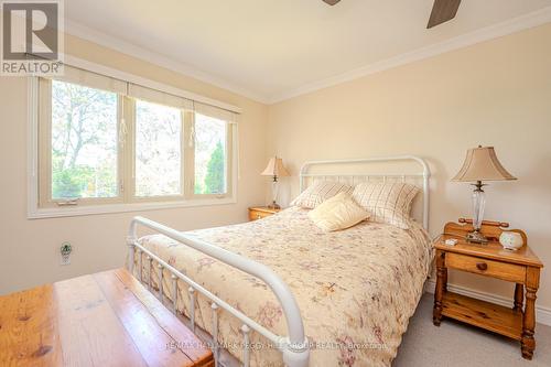 40 Regentview Drive, Brampton, ON - Indoor Photo Showing Bedroom