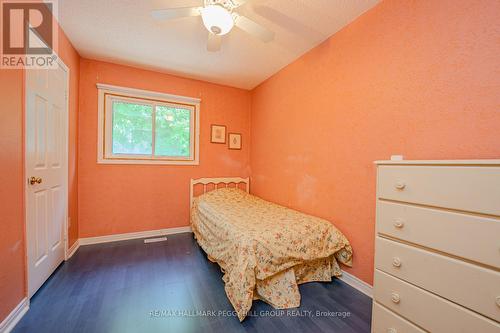 40 Regentview Drive, Brampton, ON - Indoor Photo Showing Bedroom