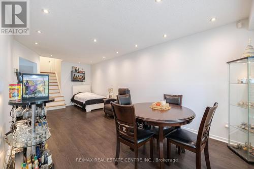 2230 Buttonbush Crescent, Mississauga, ON - Indoor Photo Showing Dining Room