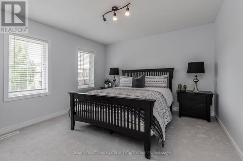 2309 Falling Green Drive, Oakville, ON - Indoor Photo Showing Bedroom