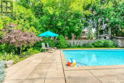 1086 Balment Avenue, Mississauga, ON - Outdoor With In Ground Pool
