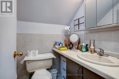 42 High Park Boulevard, Toronto (High Park-Swansea), ON - Indoor Photo Showing Bathroom