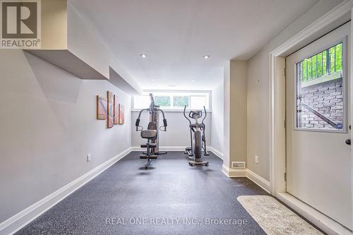 190 Maplewood Road, Mississauga, ON - Indoor Photo Showing Gym Room