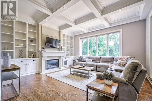 190 Maplewood Road, Mississauga, ON - Indoor Photo Showing Living Room With Fireplace