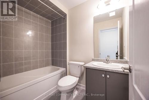 135 Senay Circle, Clarington, ON - Indoor Photo Showing Bathroom