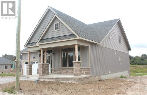 67 Palmira Drive, Georgina (Sutton & Jackson'S Point), ON - Outdoor With Facade