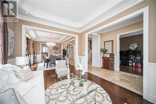 103 Wigston Place, Vaughan, ON - Indoor Photo Showing Living Room