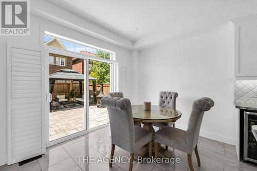 2 Leith Drive, Bradford West Gwillimbury, ON - Indoor Photo Showing Dining Room