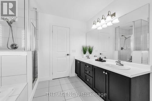 2 Leith Drive, Bradford West Gwillimbury, ON - Indoor Photo Showing Bathroom