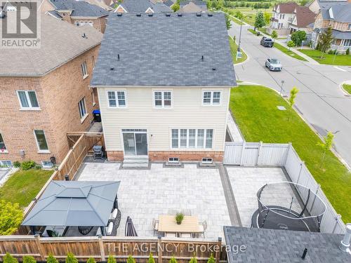 2 Leith Drive, Bradford West Gwillimbury, ON - Outdoor