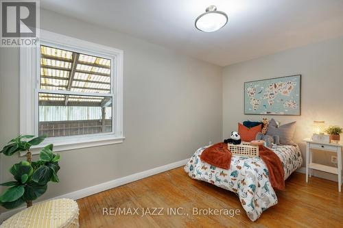 52 Liberty Street S, Clarington, ON - Indoor Photo Showing Bedroom