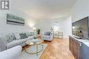 109 - 158 Crescent Road, Toronto, ON  - Indoor Photo Showing Living Room 