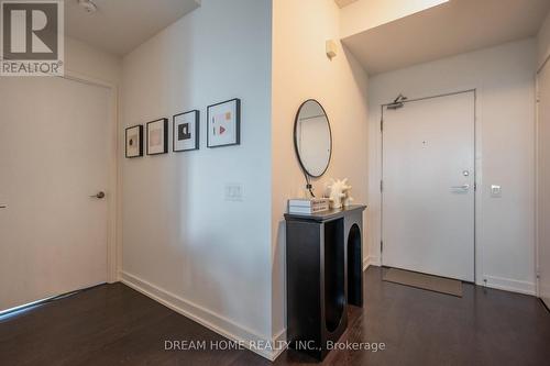 2017 - 121 Mcmahon Drive, Toronto, ON - Indoor Photo Showing Other Room