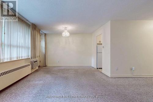 201 - 160 The Donway West, Toronto, ON - Indoor Photo Showing Other Room