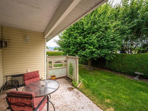 555 Red Wing Drive, Penticton, BC - Outdoor With Deck Patio Veranda With Exterior