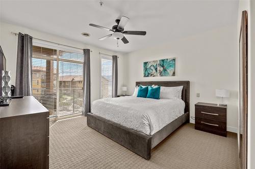 4305-4038 Pritchard Drive, West Kelowna, BC - Indoor Photo Showing Bedroom