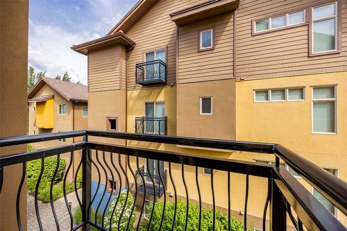 4305-4038 Pritchard Drive, West Kelowna, BC - Outdoor With Balcony With Exterior