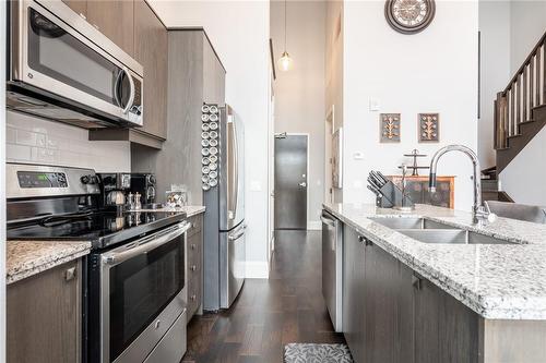 112 King Street E|Unit #Ph 3, Hamilton, ON - Indoor Photo Showing Kitchen With Double Sink With Upgraded Kitchen