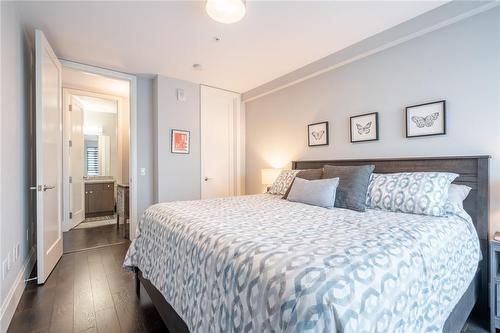 112 King Street E|Unit #Ph 3, Hamilton, ON - Indoor Photo Showing Bedroom