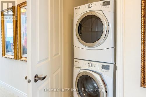 Unit 1 - 365 Lakebreeze Drive, Clarington, ON - Indoor Photo Showing Laundry Room