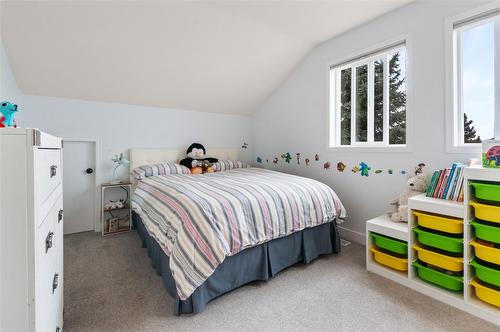2675 Winifred Road, Naramata, BC - Indoor Photo Showing Bedroom