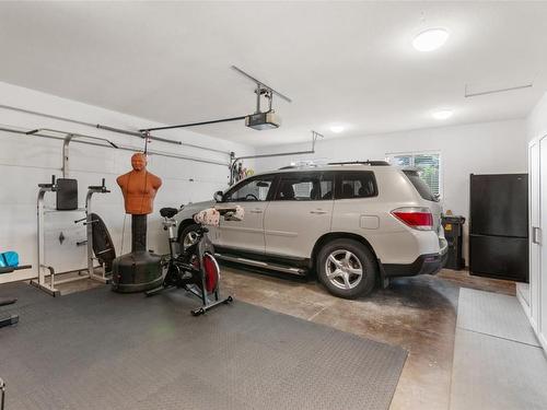 2675 Winifred Road, Naramata, BC - Indoor Photo Showing Garage