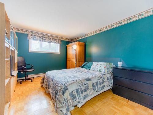 Chambre Ã  coucher principale - 266 Rue De La Futaie, Varennes, QC - Indoor Photo Showing Bedroom