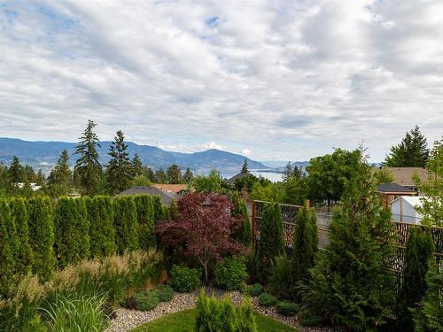 456 Cavell Place, Kelowna, BC - Outdoor With View