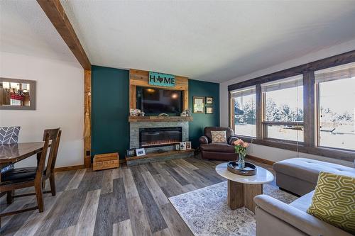 3354 Sidney Crescent, Armstrong, BC - Indoor Photo Showing Living Room With Fireplace