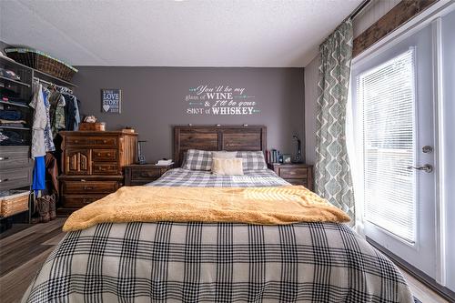 3354 Sidney Crescent, Armstrong, BC - Indoor Photo Showing Bedroom