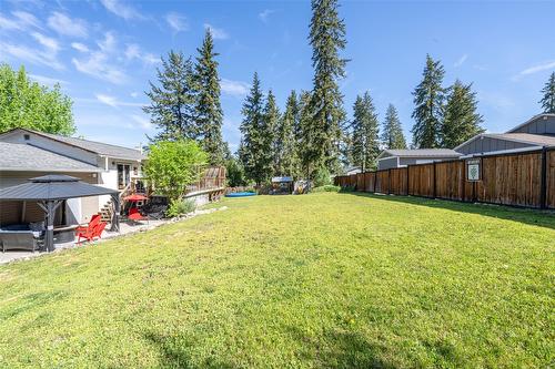 3354 Sidney Crescent, Armstrong, BC - Outdoor