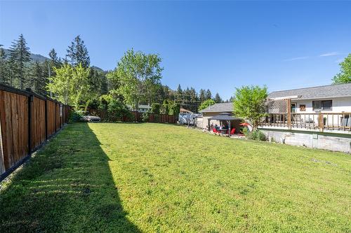 3354 Sidney Crescent, Armstrong, BC - Outdoor With Deck Patio Veranda