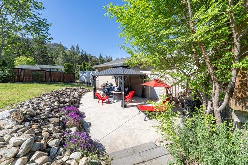 3354 Sidney Crescent, Armstrong, BC - Outdoor With Deck Patio Veranda