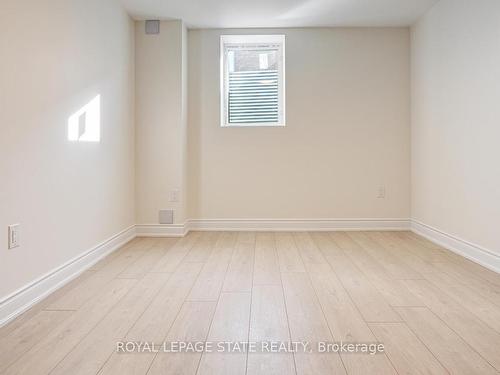 1570 Leger Way, Milton, ON - Indoor Photo Showing Other Room