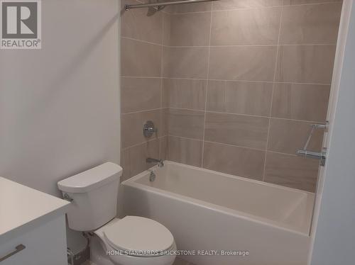 418 - 33 Frederick Todd Way, Toronto, ON - Indoor Photo Showing Bathroom