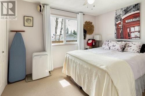 3788 Highland Drive, Prince George, BC - Indoor Photo Showing Bedroom